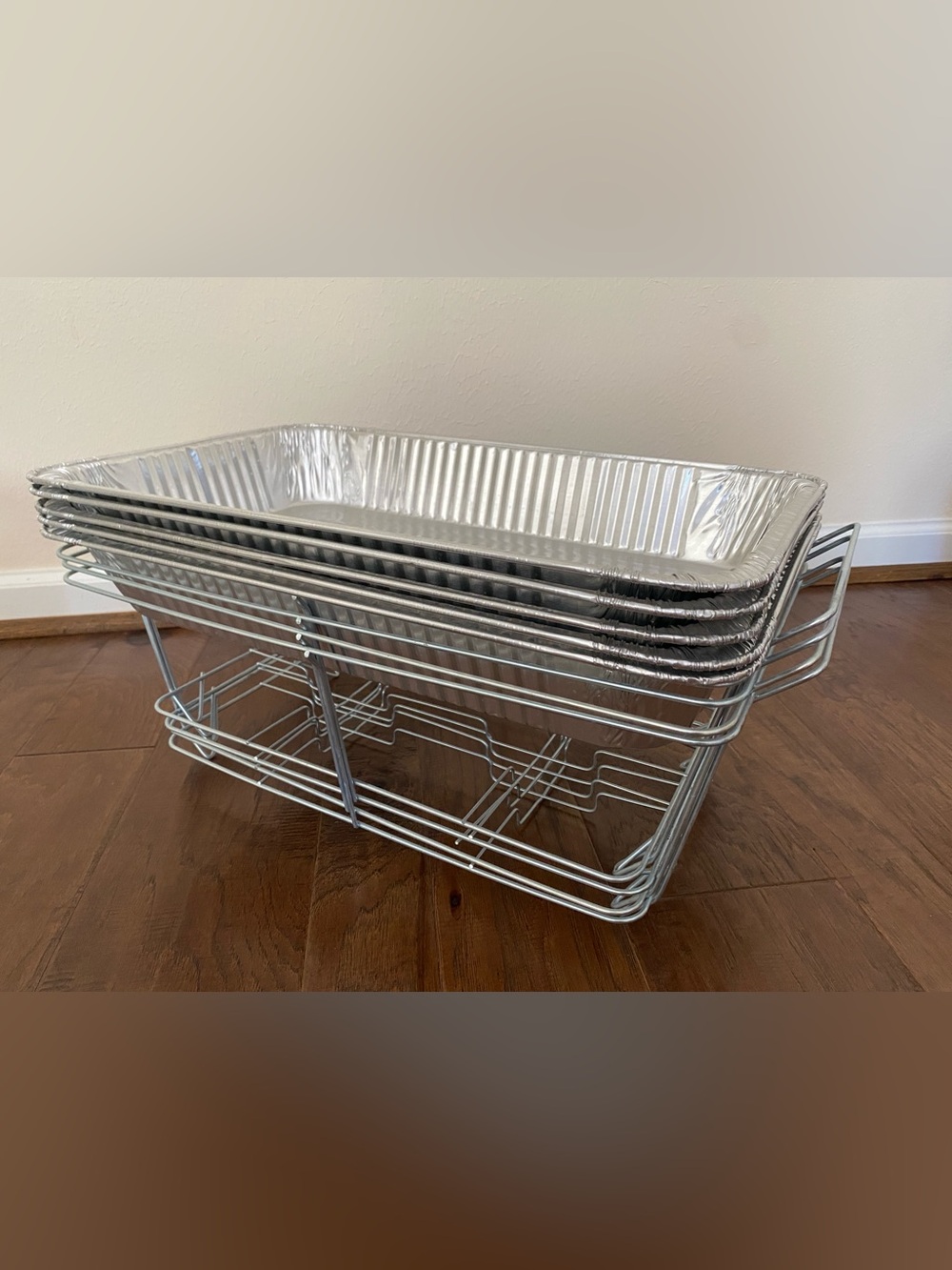 Chafing Dish Wire Rack, 4 pk. with 3 Silver Dish -New